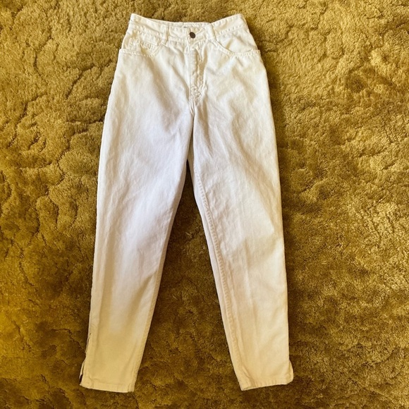 Vtg 80s white high waist Guess jeans - Picture 9 of 16